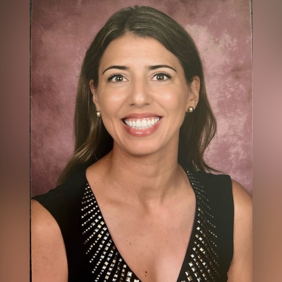 Meet your Posher, Hannah - Picture 10 of 11